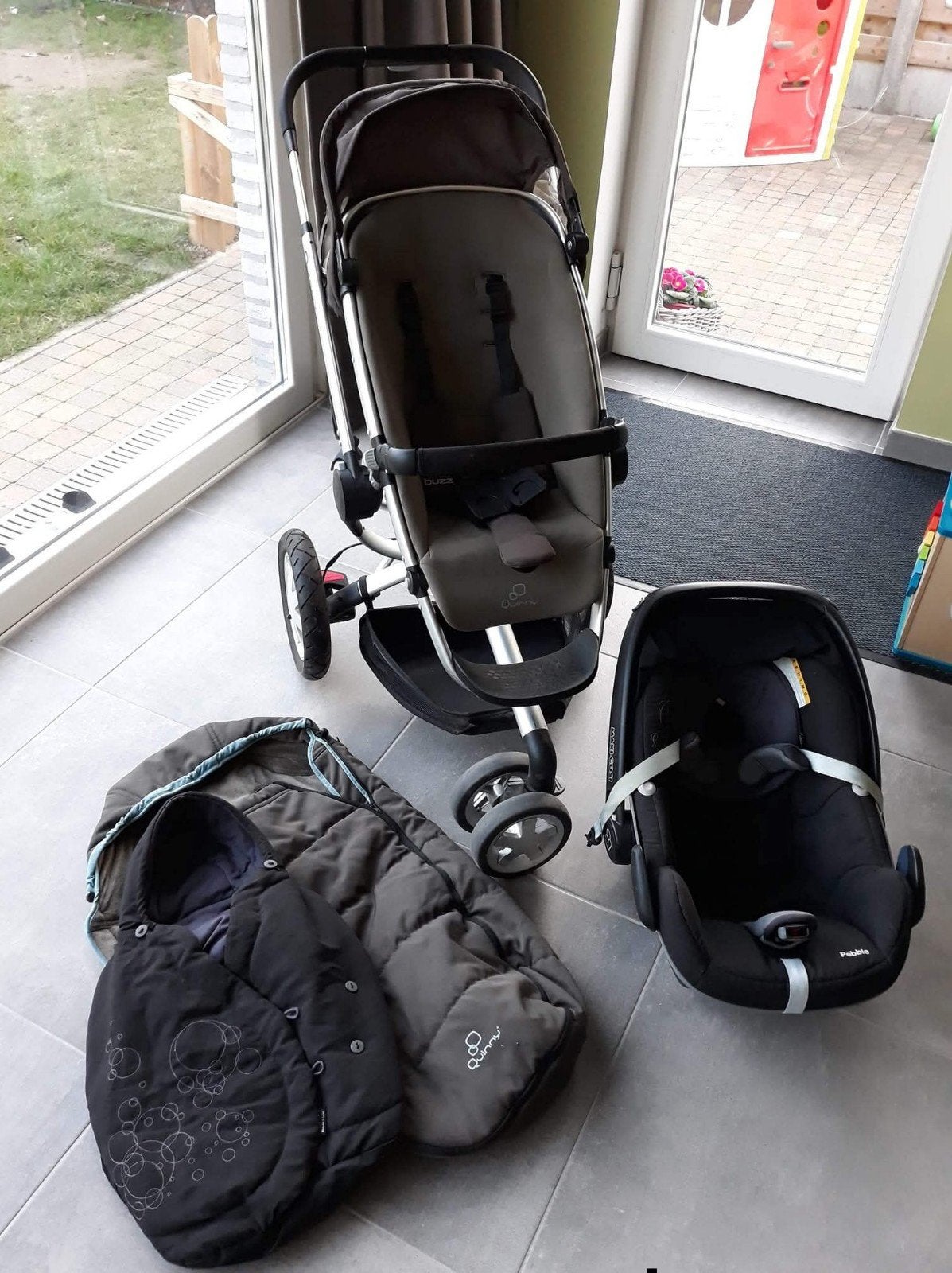 Quinny buggy+maxi cosi, Kinderen en Baby's, Ophalen, Gebruikt, Luchtbanden, Quinny
