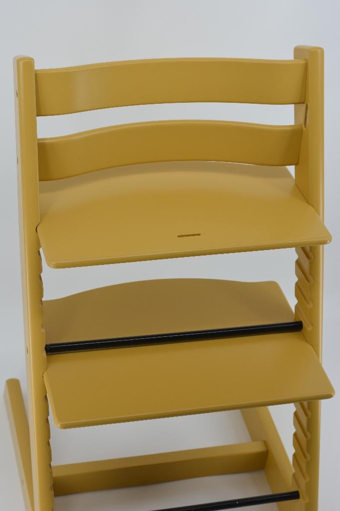 Stokke Tripp Trapp Sunflower Yellow – Refurbished model, Kinderen en Baby's, Kinderstoelen, Verzenden, Zo goed als nieuw, Meegroeistoel