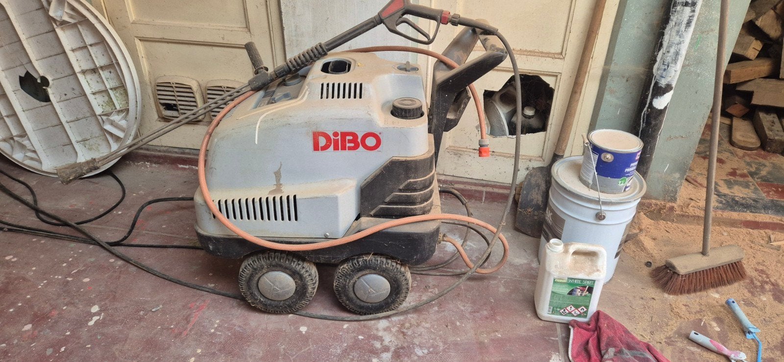 Dibo hogedrukreiniger, Ophalen, Benzine