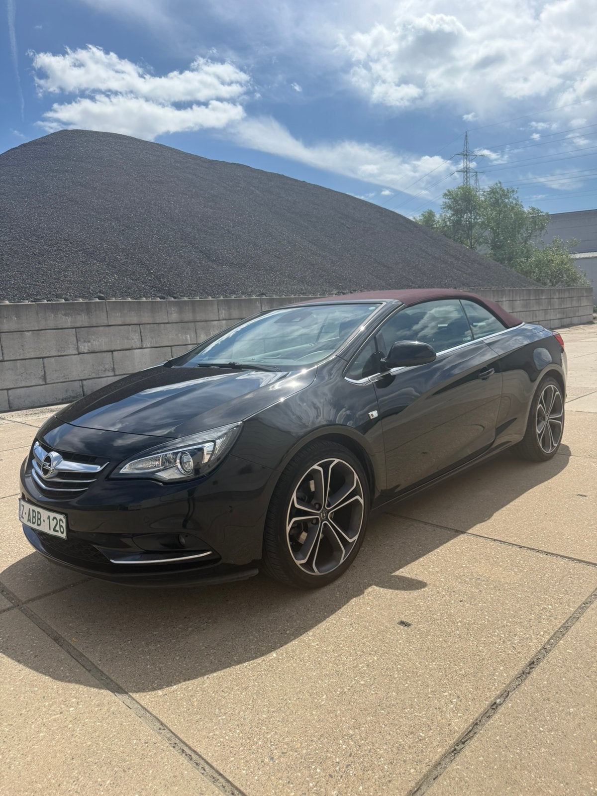 Opel Cascada 1.4 Turbo 2018, Auto's, Opel, 4 cilinders, Cabriolet, Zwart, Handgeschakeld