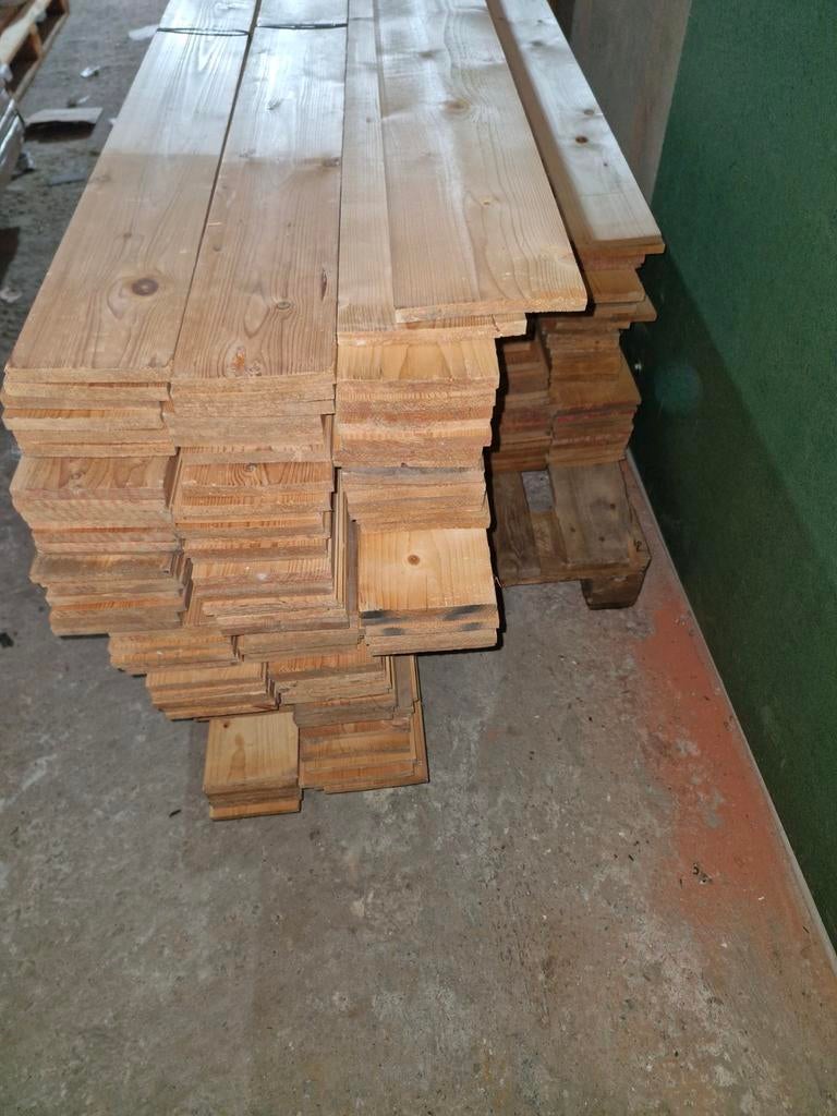 Perceel van 82 m² nieuwe lambrisering - onbewerkt hout (idea, Ophalen, Hout