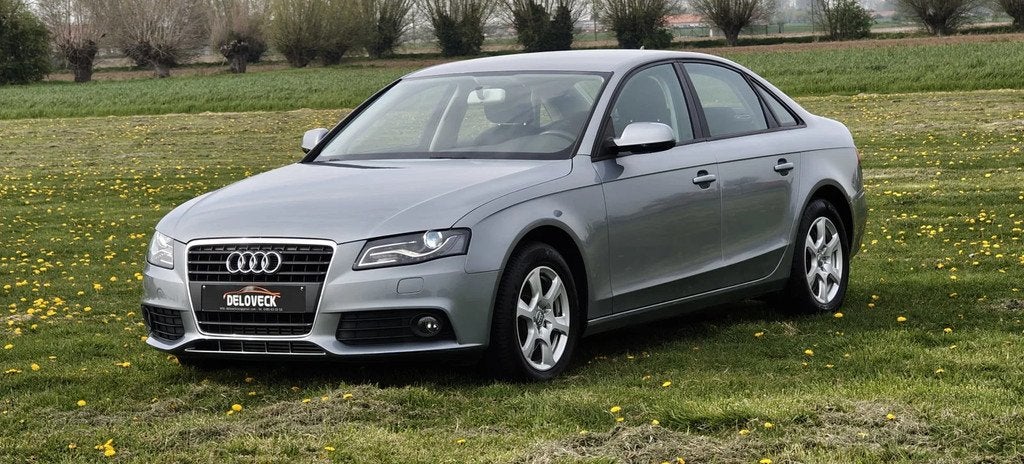 Audi A4 2.0TDI AUTOMAAT // EURO5 // XEON // NIEUW STAAT // G, Autos, Audi, 100 kW, Euro 5, Achat, Entreprise