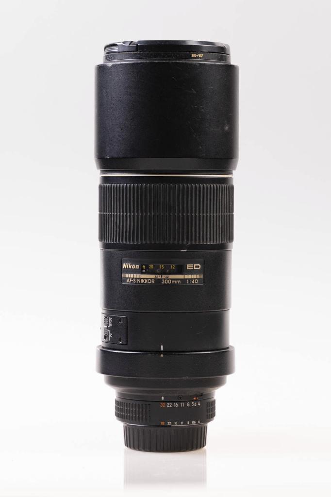 Nikon 300mm f4 ED, Enlèvement ou Envoi, Utilisé, Téléobjectif