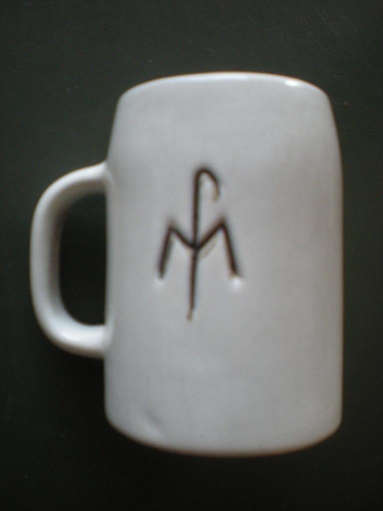 MAREDSOUS Beker, Ophalen of Verzenden, Zo goed als nieuw, Pul(len)
