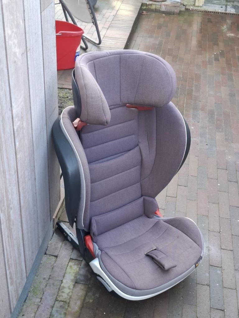 kinderstoel auto BeSafe (3 tot 8 jaar), Autogordel of Isofix, Gebruikt, 9 t/m 36 kg, Ophalen