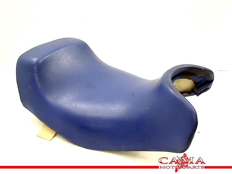 BUDDYSEAT VOOR Suzuki (45111-19C00), Dhr. S. di Majo, Gebruikt, Info@cama-motorparts.nl, P.J. Troelstraweg 8 8
3144 CX  MAASSLUIS, NL