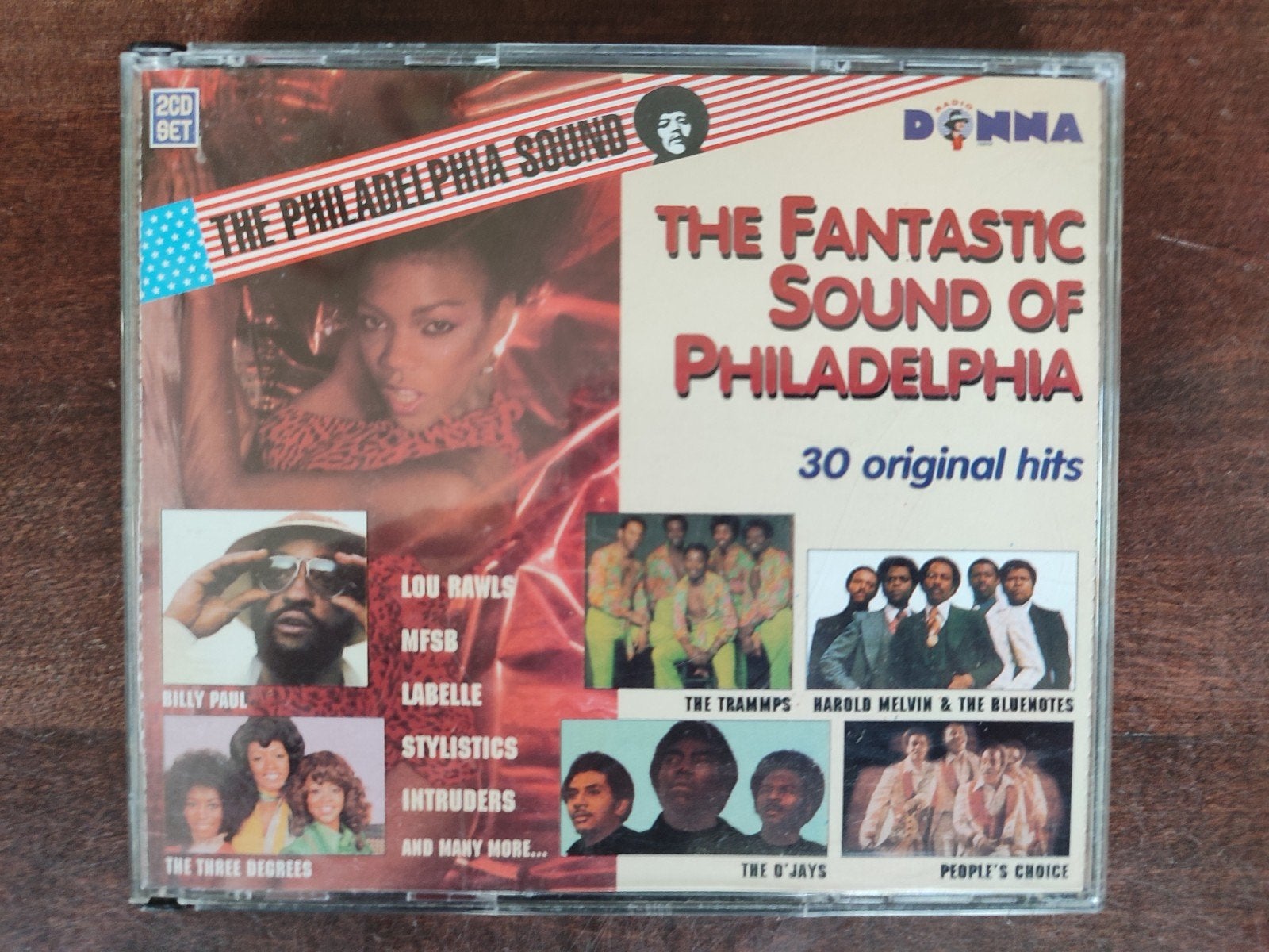 2-CD : THE FANTASTIC SOUND OF PHILADELPHIA  (RADIO DONNA), Cd's en Dvd's, Ophalen of Verzenden, Zo goed als nieuw