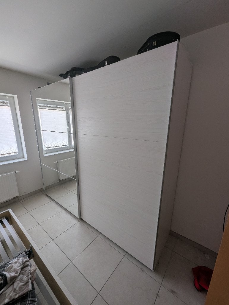Slaapkamer (Kleerkast, tweepersoonsbed, 2 nachtkastjes), Maison & Meubles, Enlèvement, Comme neuf, Deux personnes, Hedendaag neutraal