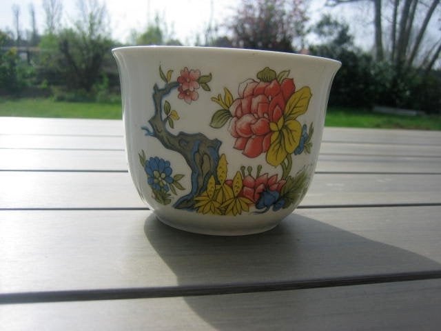 Potje " Bavaria Schumann Germany ", Tuin en Terras, Bloempotten, Ophalen, Zo goed als nieuw