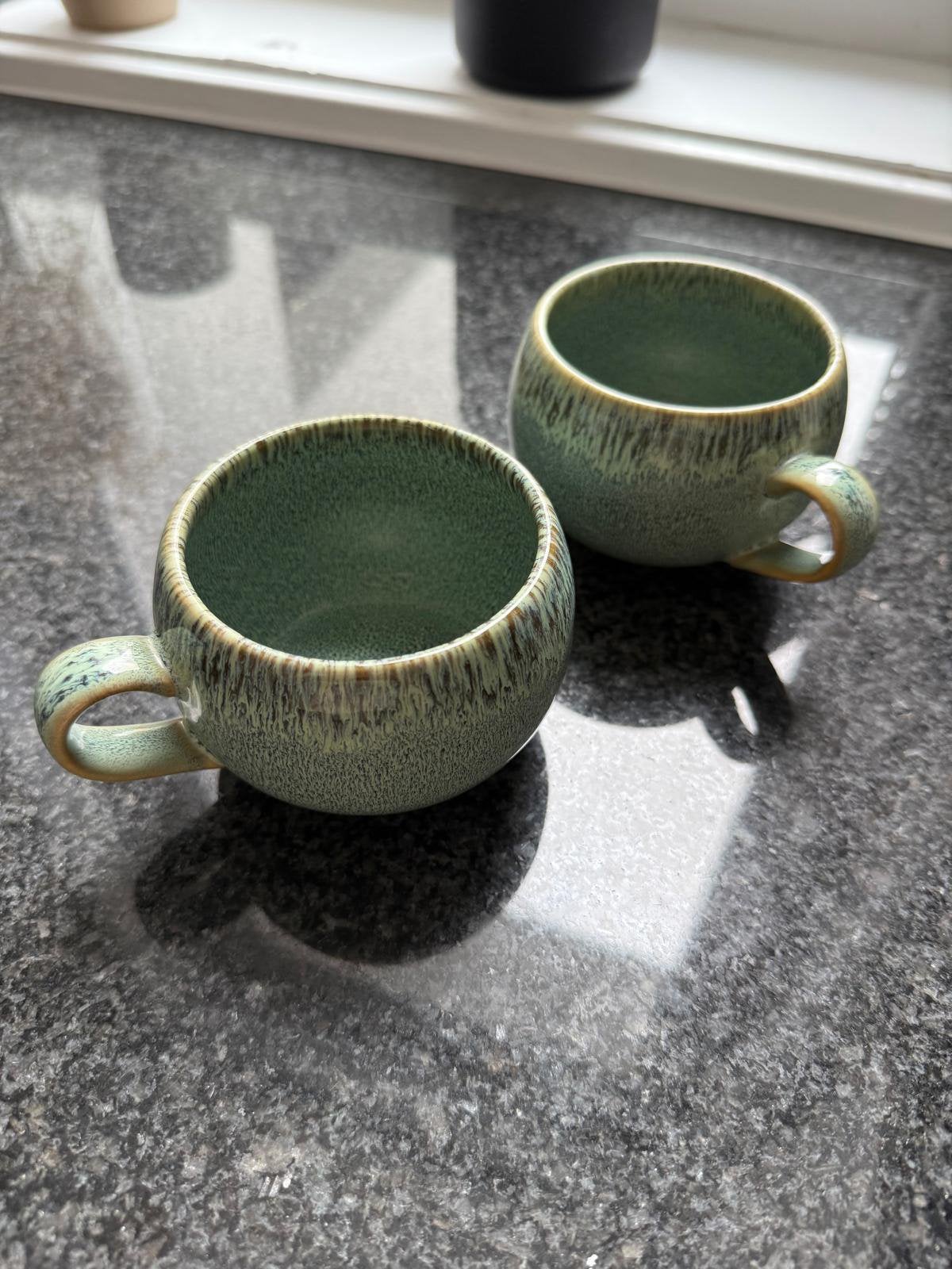 Tasses à l'aneth et à la camomille — 2 pièces, Maison & Meubles, Mug, Comme neuf, Enlèvement, Autres matériaux