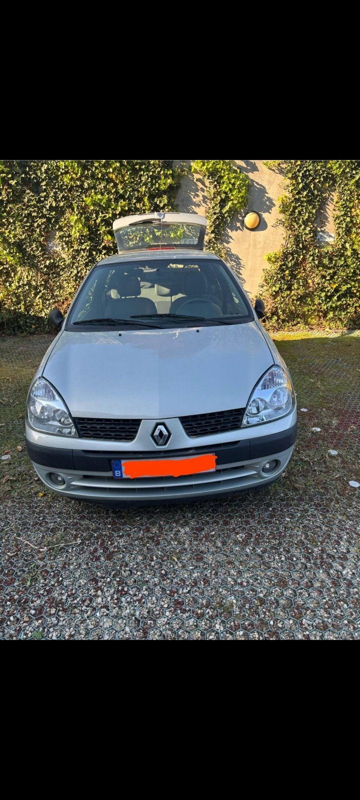 Renault clio 3 portes année 2005  78900 kms, Enlèvement ou Envoi, Renault