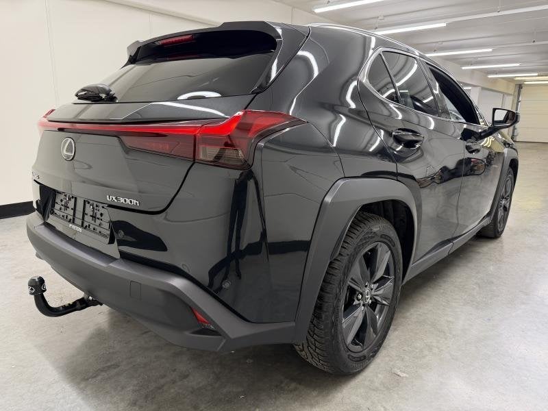 Lexus UX Business Line, Auto's, Lexus, Automaat, 1998 cc, Parkeersensor, Euro 6