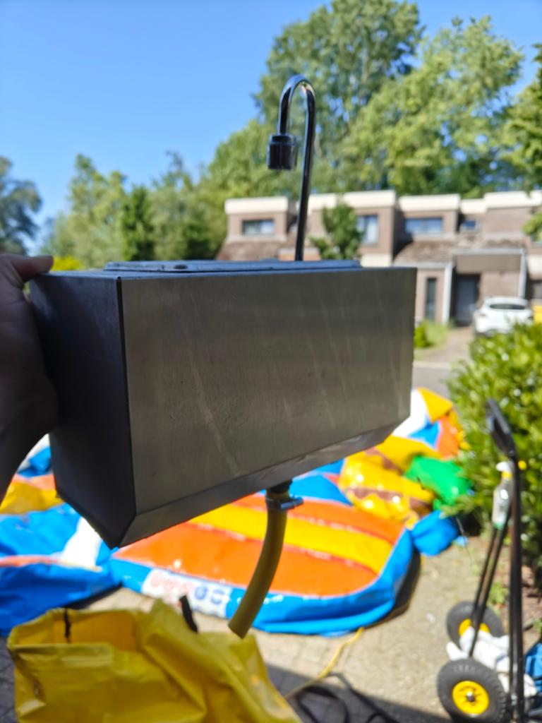 Ijsspoel lepel bakje, Ophalen