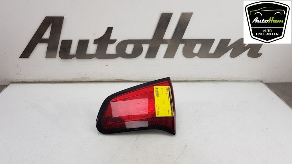 CATADIOPTRE COFFRE COUVERCLE C3 (SC) (|6351JC|9685225480|), Autos : Pièces & Accessoires, Utilisé, Citroën