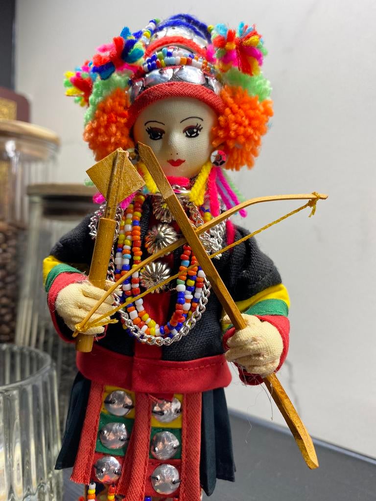 Thaise Akha-cultuur handgemaakt door Youthana jaren ‘60, Verzamelen, Poppen, Ophalen of Verzenden, Zo goed als nieuw, Pop