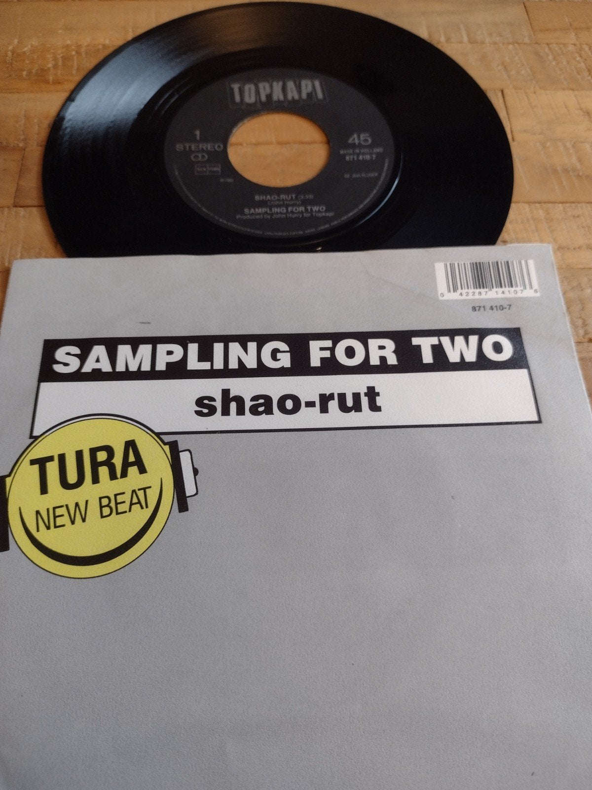 single SAMPLING FOR TWO: SHAO-RUT: WILL TURA NEW BEAT 1988, 7 inch, Ophalen of Verzenden, Zo goed als nieuw, Pop