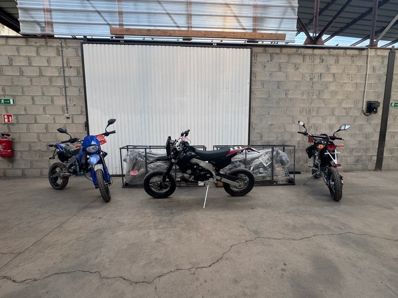 Dirt bike Orion 50cc Supermotard classe B, Vélos & Vélomoteurs, Dirt Bike, 49 cm³, Enlèvement, Frein à disque