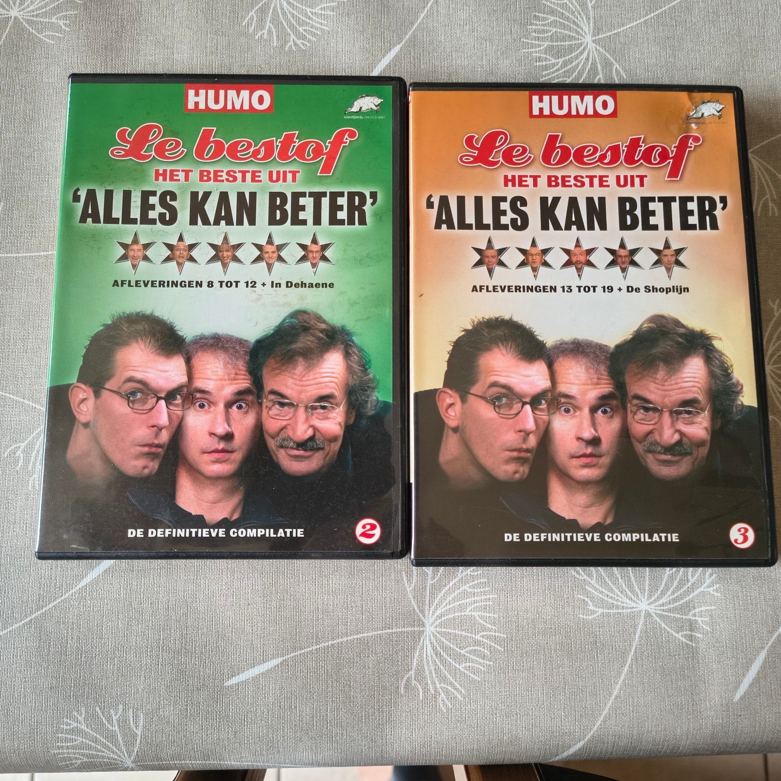 2 DVD's -Het beste uit 'Alles kan beter' 2 en 3, CD & DVD, CD | Humour & Cabaret, Enlèvement, Comme neuf