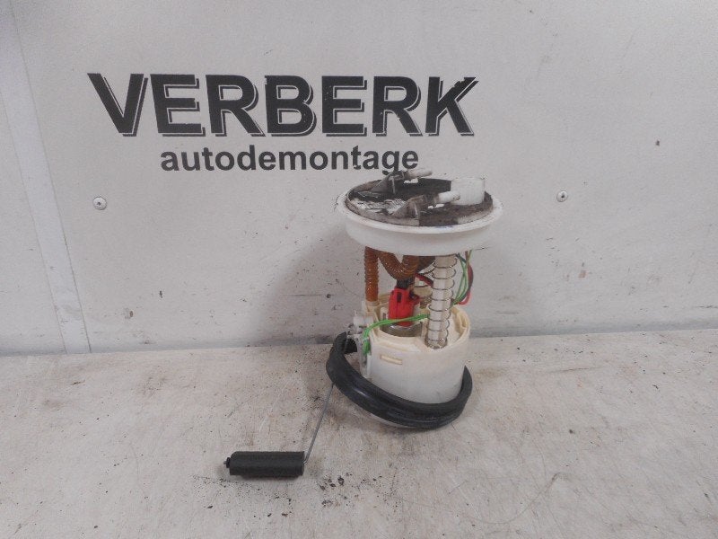 POMPE CARBURANT ELECTRIQUE Ford Fiesta 5 (JD / JH), Autos : Pièces & Accessoires, Henry-Ford-Straße  1
50735  Köln, DE, Ford-Werke GmbH