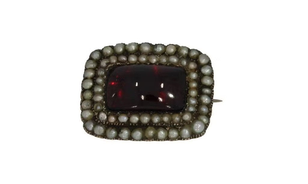 Memorie antieke gouden broche parels granaat fraai rouw dame, Handtassen en Accessoires, Ophalen of Verzenden, Goud, Broche, Met edelsteen