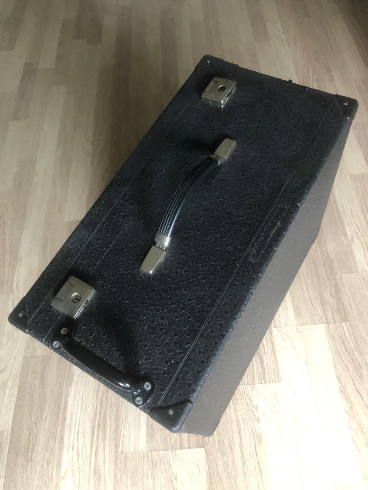 Coffre pour instruments de musique, Enlèvement, Comme neuf, Accordéon