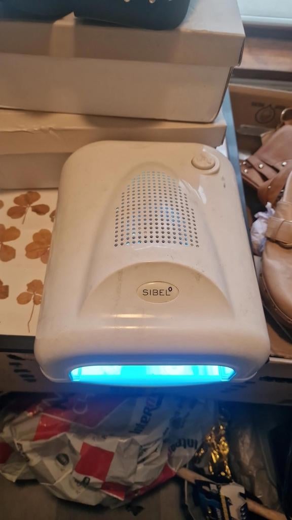 Lampe uv, Handtassen en Accessoires, Tassen | Schoudertassen, Ophalen of Verzenden