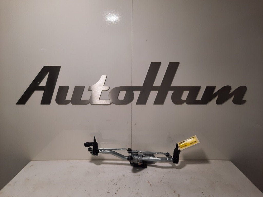 MOTEUR + TRINGLERIE ESSUIE GLACE AVANT Octavia Combi (NXAC), Robert Bosch AG, Utilisé, Skoda, Robert-Bosch-Allee 1
74232  Abstatt, DE