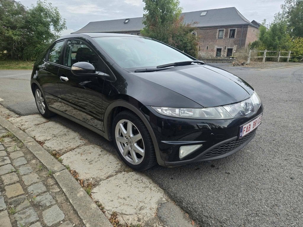 Honda Civic 1.8  140cv  Executive 1er prop suivi complet, Auto's, Zwart, Zwart, Bedrijf, 5 deurs