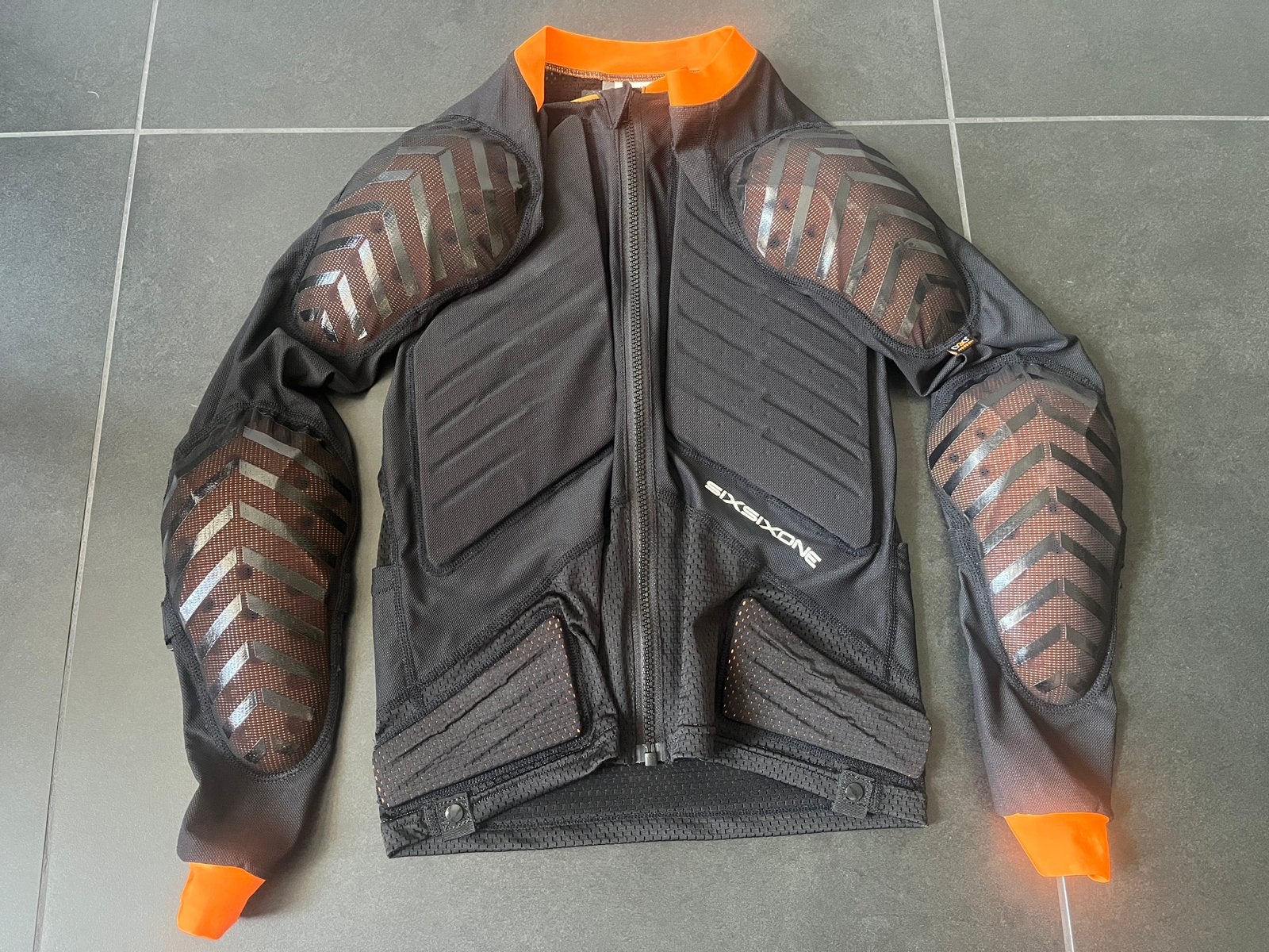 SixSixOne Exo Long Sleeve Compression Top - maat M, Ophalen, Zo goed als nieuw, M, Bovenkleding