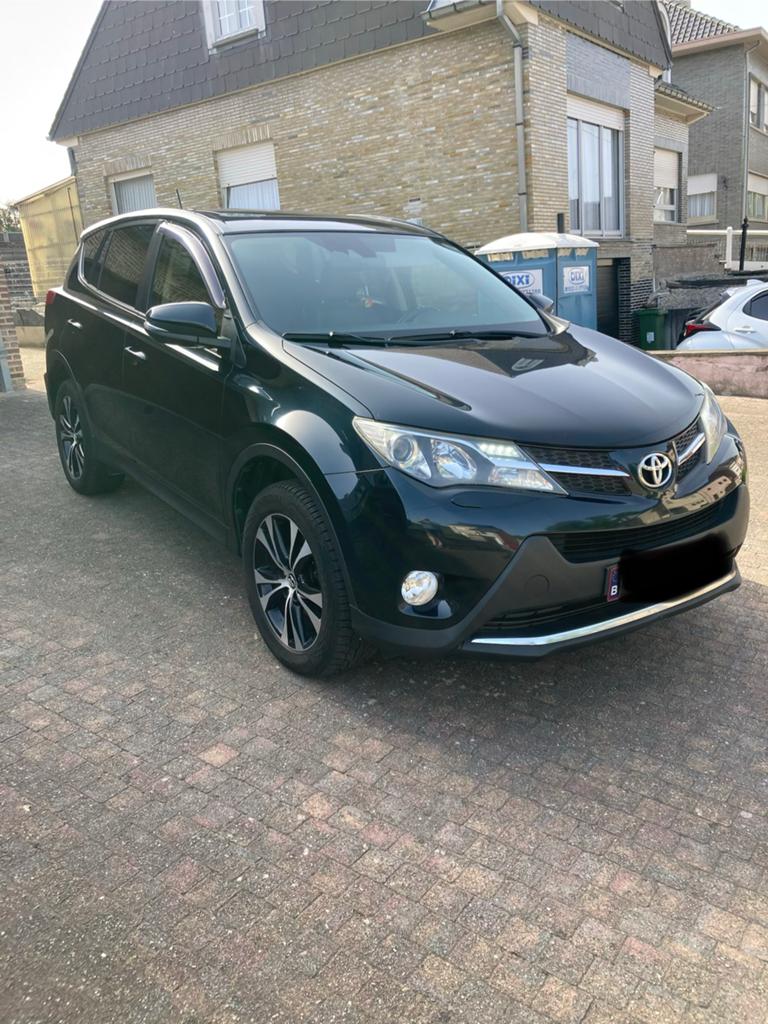 Toyota Rav4 2.2 D4D (150pk) AWD 1/2015, Auto's, Toyota, Euro 5, 110 kW, 4 cilinders, 2000 kg