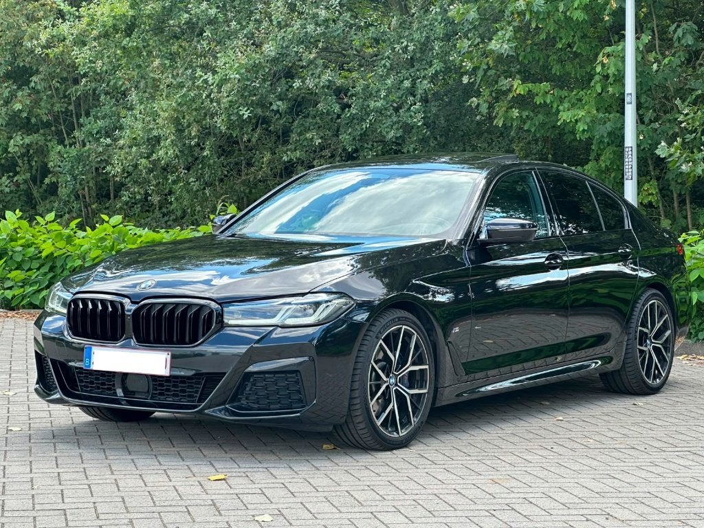 BMW 530i LCI M Pack BMW Garantie, Auto's, BMW, 1998 cc, Achterwielaandrijving, Zwart, Leder