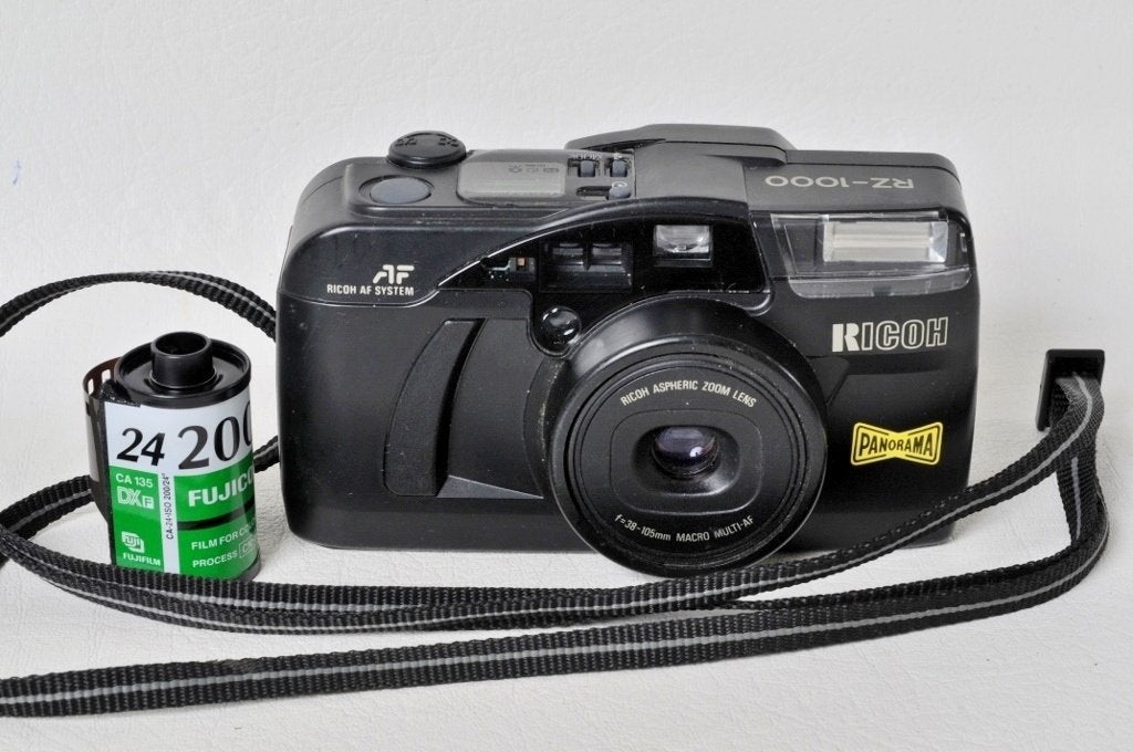 Ricoh RZ-1000 38-105mm compact multifunctioneel zilver, Ophalen of Verzenden, Zo goed als nieuw, Compact