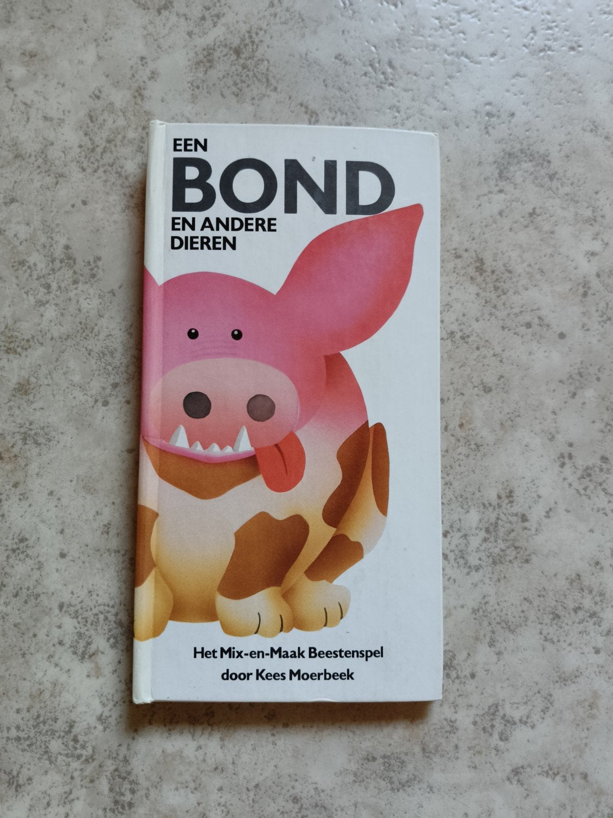 kleuterboek een bond en andere dieren, Enlèvement