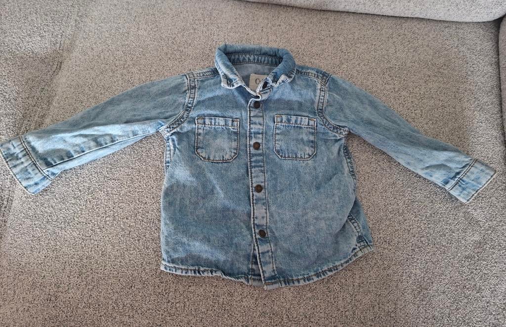 C&A Denim Overhemd / Spijkerhemd - Maat 68, Kinderen en Baby's, Babykleding | Maat 68, Ophalen, C&A, Zo goed als nieuw, Overhemdje of Bloesje