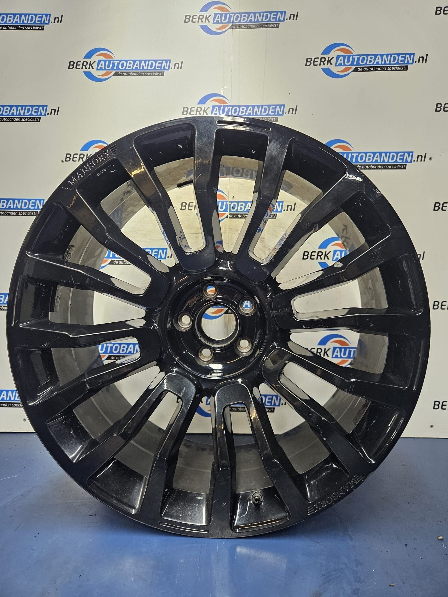 Originele Mansory Y.8 22 inch 5x112 57.1 ET30 10J (Bentley C, Véhicule de tourisme, -, Autres dimensions, Utilisé