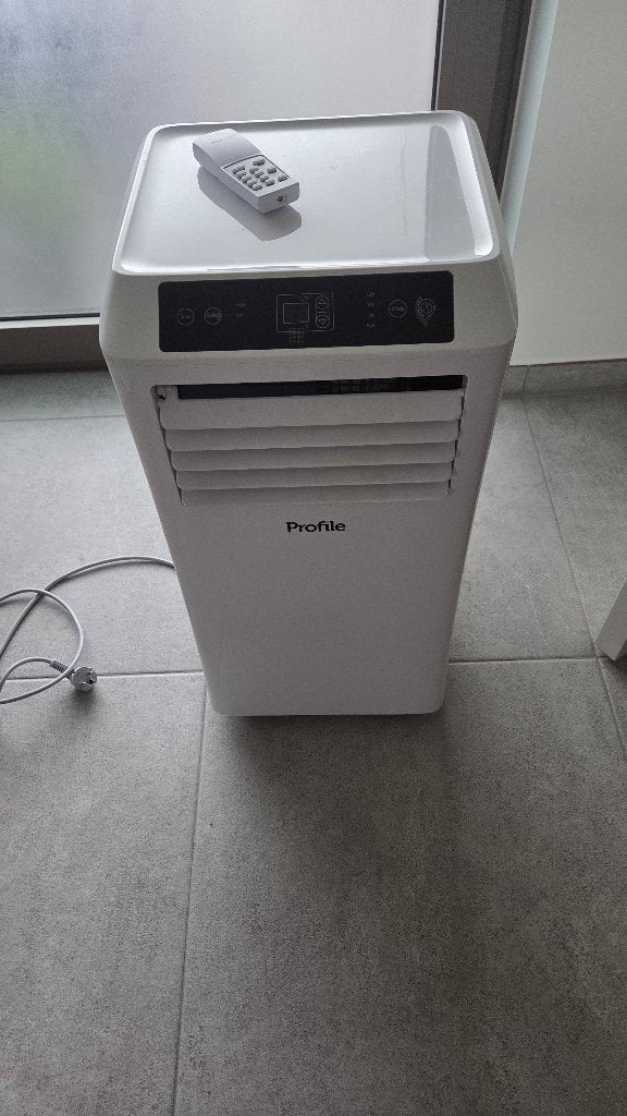 Mobiele Airco Profile 9000 BTU, Moins de 60 m³, Enlèvement, Utilisé, Refroidissement et Déshumidification