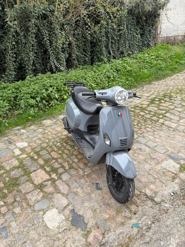 GTS toscana 4takt, Fietsen en Brommers, Ophalen, Zo goed als nieuw, Benzine, Overige merken