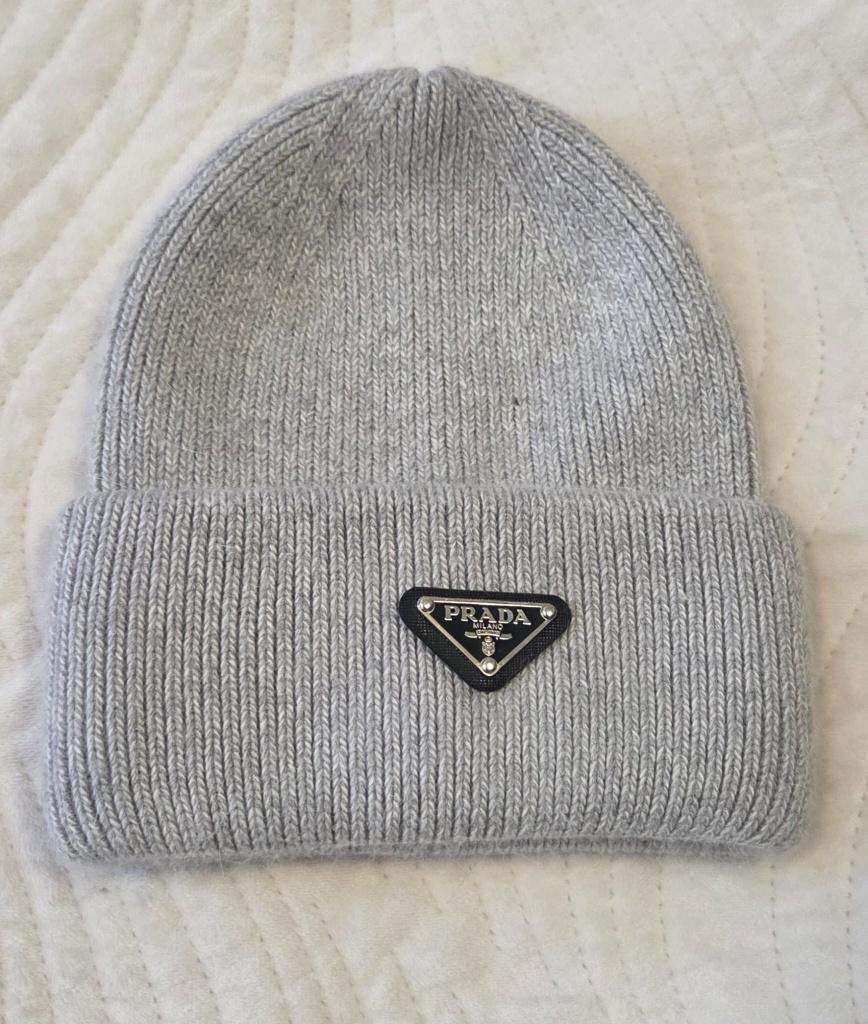 Bonnet pour homme unisex PRADA ou MONCLER, Kleding | Heren, Mutsen, Sjaals en Handschoenen, Ophalen, Nieuw, Moncler, Muts