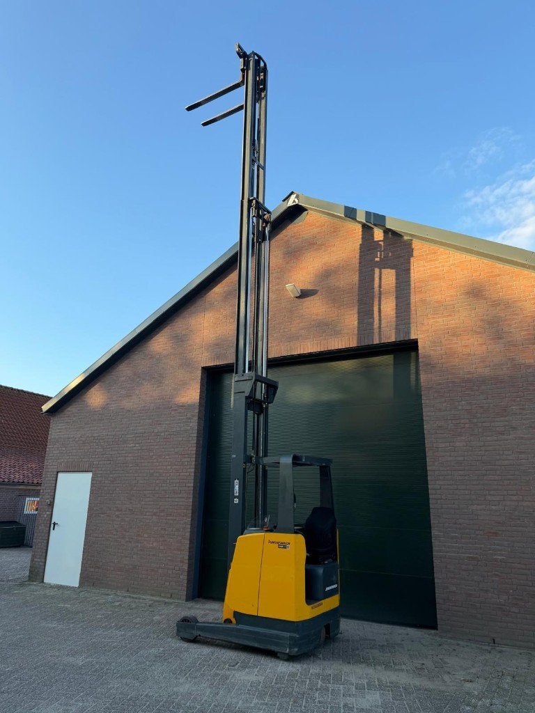 Jungheinrich ETV214 reachtruck triplo 6,5 mtr, Reachtruck, Jungheinrich, Ophalen of Verzenden, 1000 tot 2000 kg