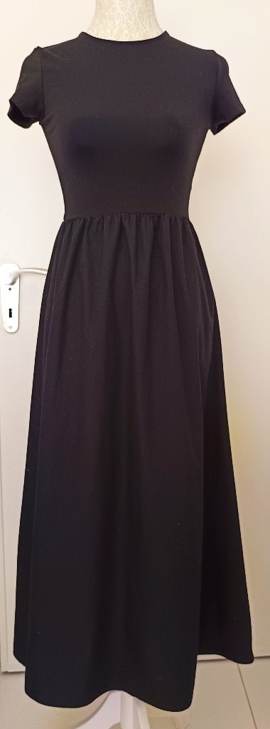 Robe divisée H&M. coton. Taille XS, Vêtements | Femmes, Robes, H&M, Enlèvement ou Envoi, Comme neuf, Taille 34 (XS) ou plus petite