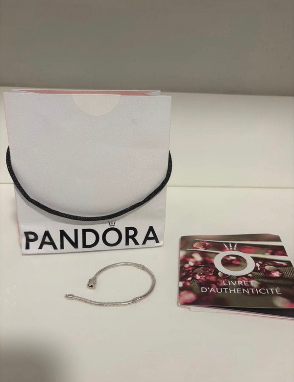 Pandora, Enlèvement, Comme neuf, Pandora