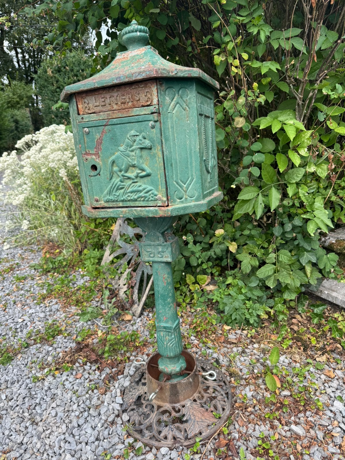 Boite aux lettres en fonte verte d époque victorienne, Antiquités & Art, Enlèvement