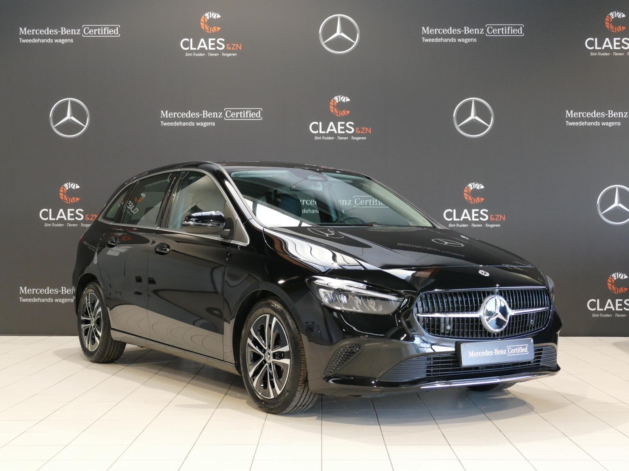Mercedes-Benz B-klasse 180 Business Line DOS 8388, 745 kg, 4 cilinders, 136 pk, Zwart