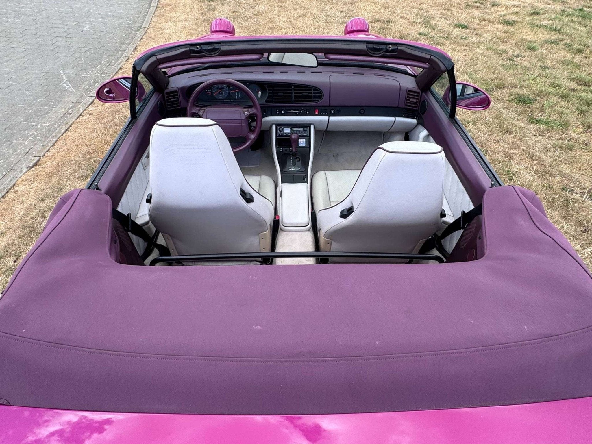 Porsche 968 Cabriolet RUBYSTONE OVER APRICOT AND MAGENTA ULT, foto 12