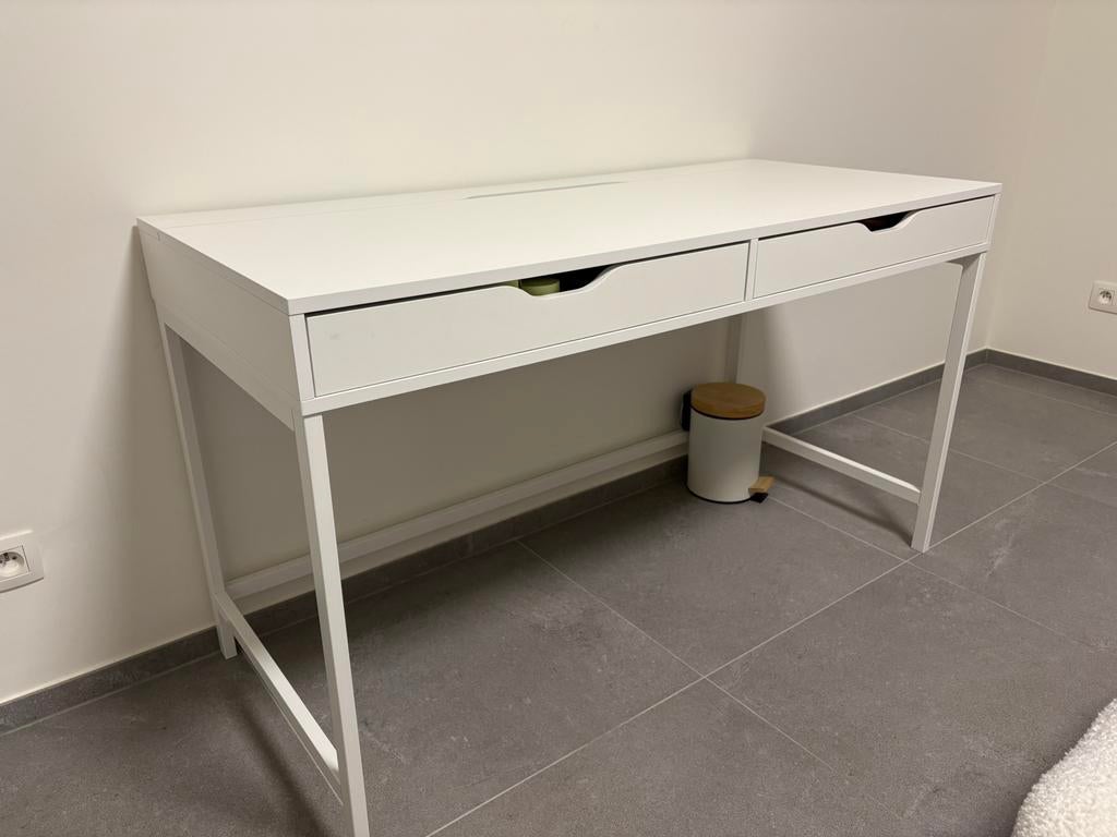 Ikea bureau, Ophalen, Gebruikt