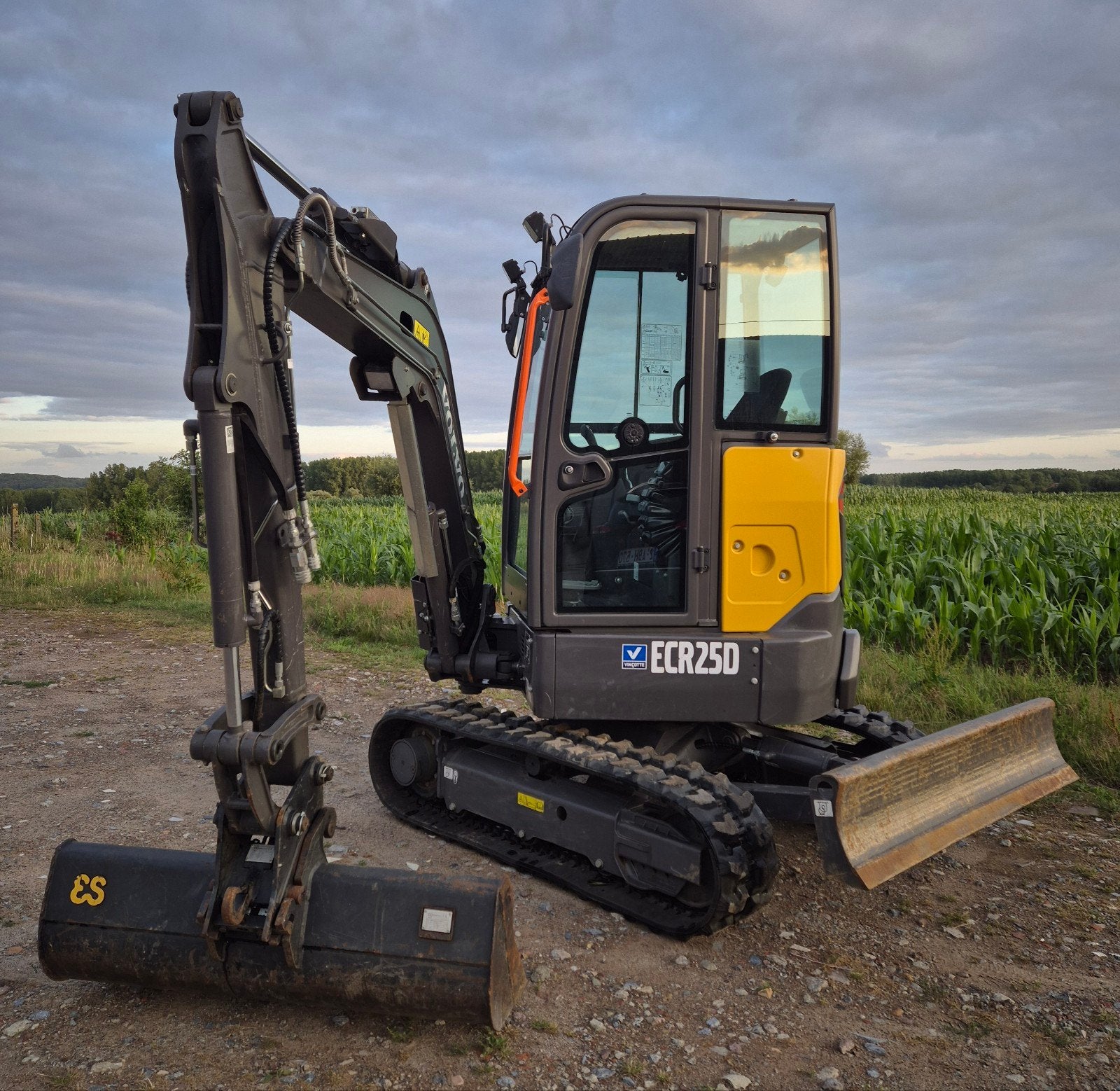 Volvo ecr25d, Enlèvement, Excavatrice
