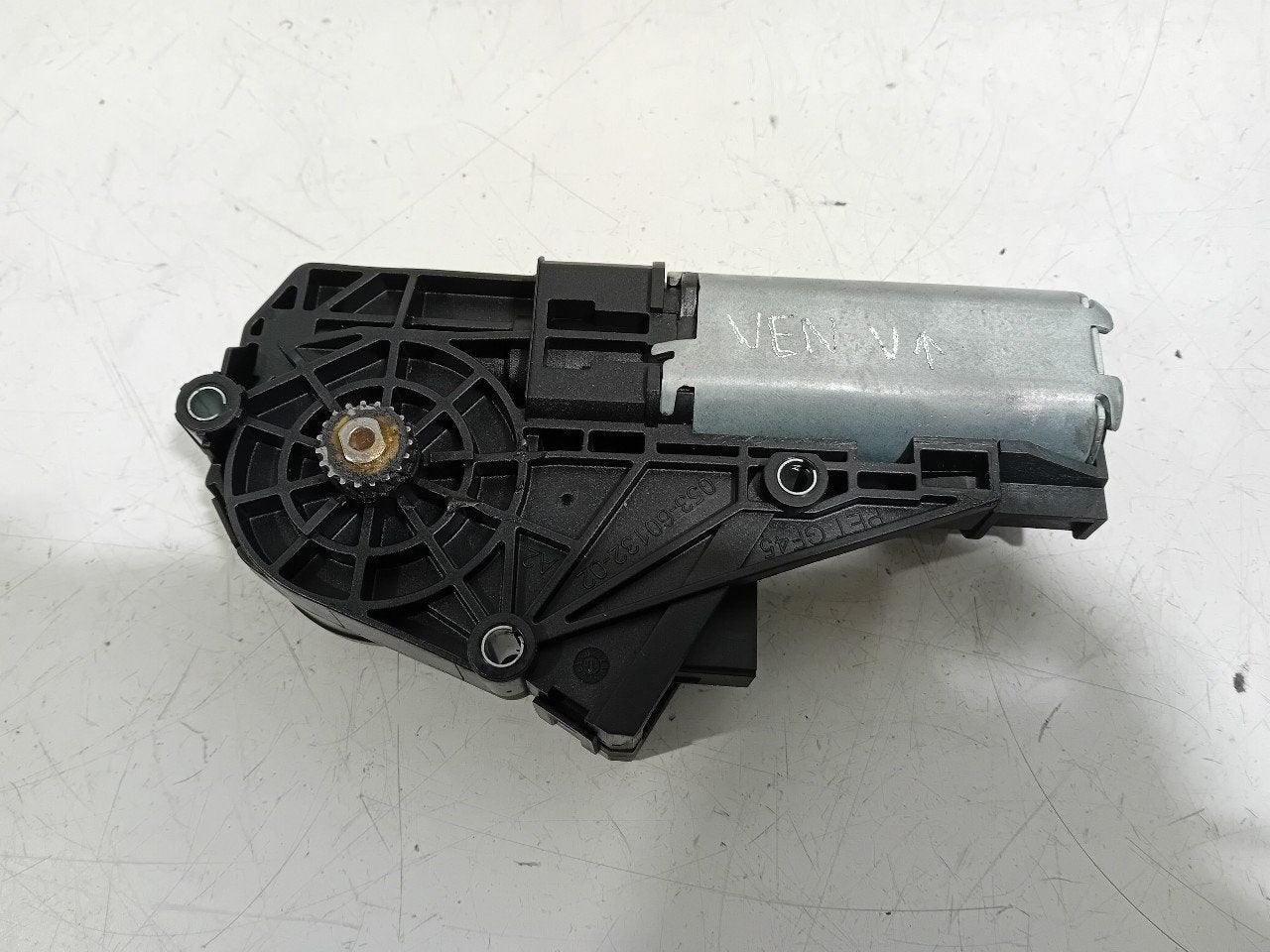 Motor open dak BMW 5 serie, Auto-onderdelen, Onderdelen@venauto.nl, Van der Ven Autorecycling B.V., Gebruikt, Ettenseweg 76, 4706 PB Roosendaal, The Netherlands