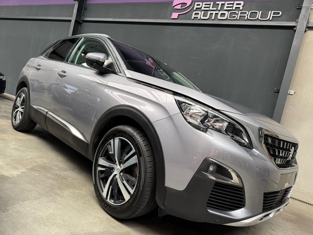 Peugeot 3008 1.2PureTech Allure GPS Camera Pano dak 47.000K, Auto's, Peugeot, 0 kg, Euro 6, 1199 cc, https://public.car-pass.be/vhr/f7f0301c-6c0b-41e1-81b8-f05c5bcc955b