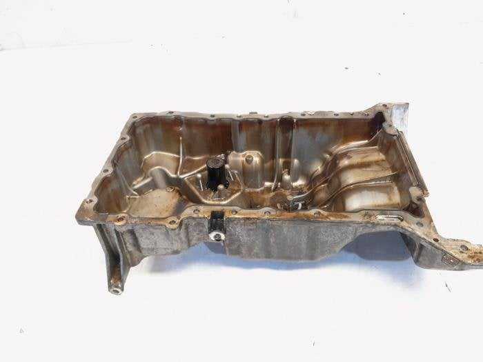 Couvercle carter d'un Mercedes A-Klasse, -, 3 mois de garantie, Utilisé, -