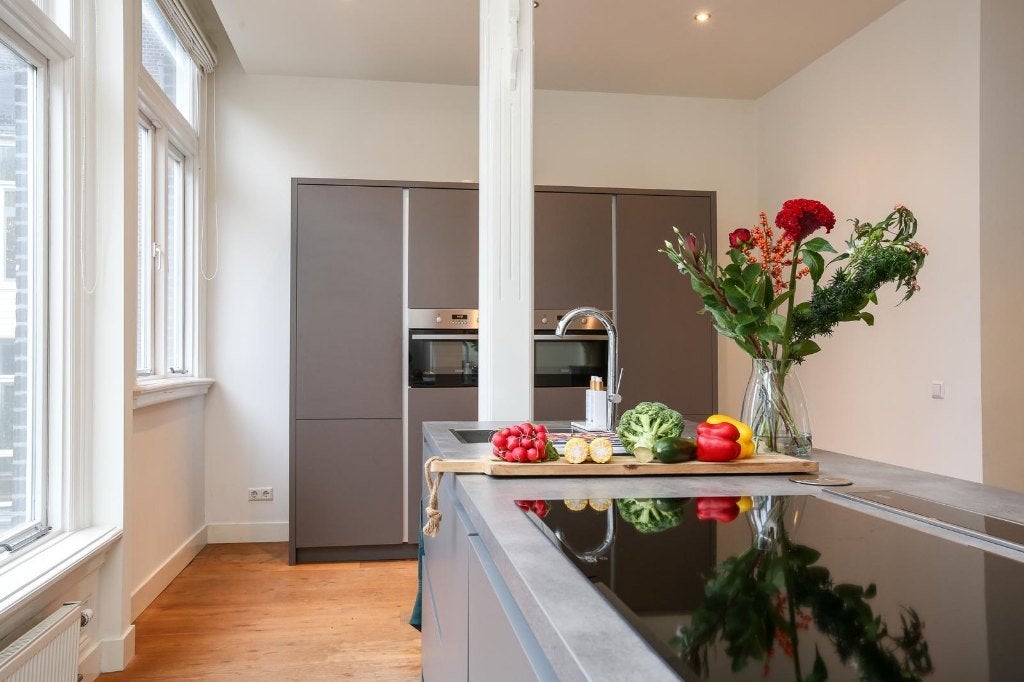 ✨ CUISINE GRIS ONYX AVEC ÎLOT ET APPAREILS ÉLECTROMÉNAGERS ✨, Maison & Meubles, Synthétique, Gris, Enlèvement ou Envoi, Sans poignée